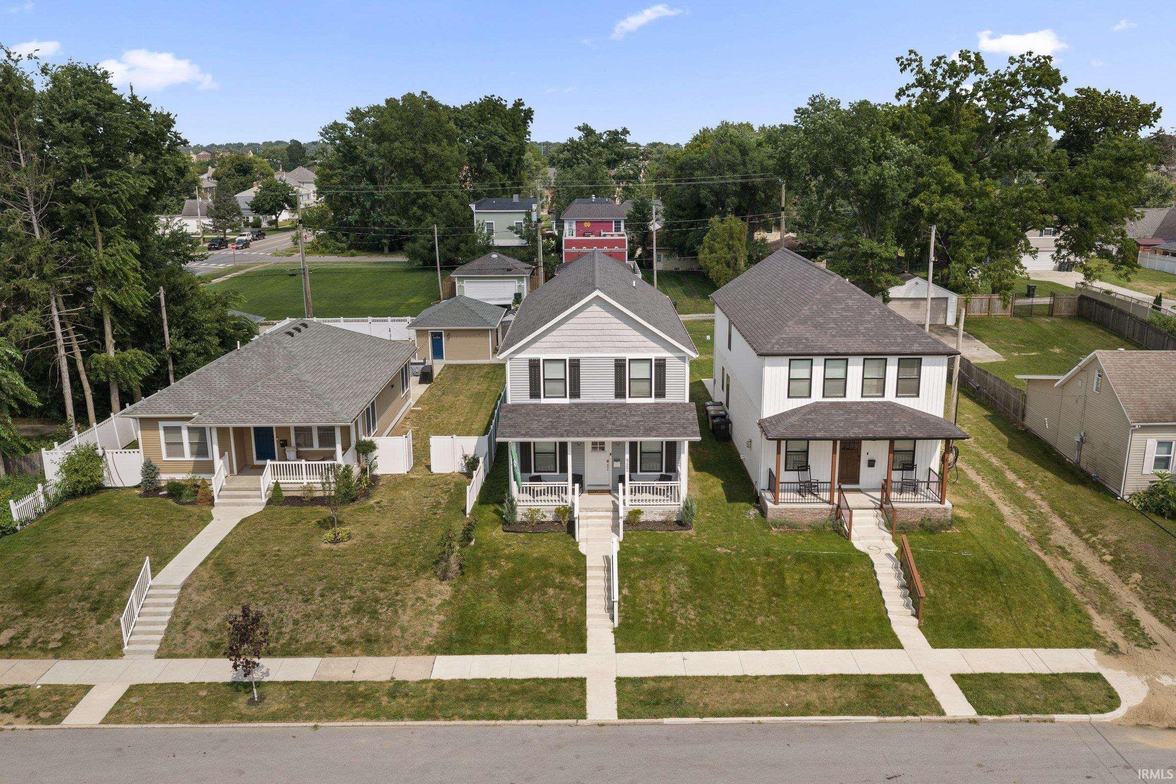 922 N Hill Street South Bend IN 46617