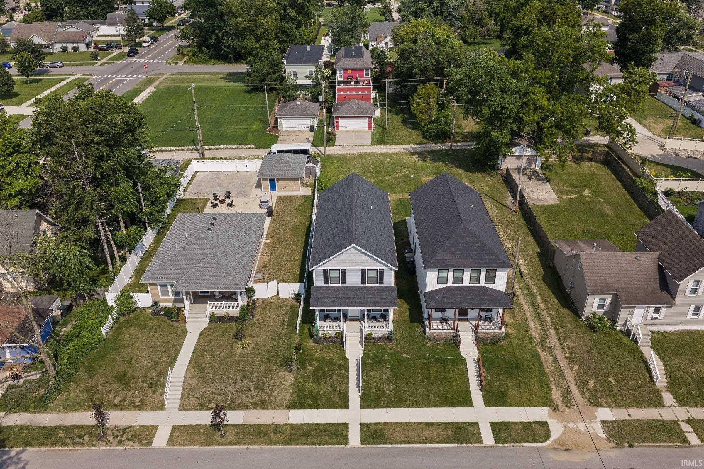 922 N Hill Street South Bend IN 46617