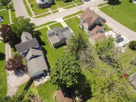 402 E 3rd Street Brookston IN 47923
