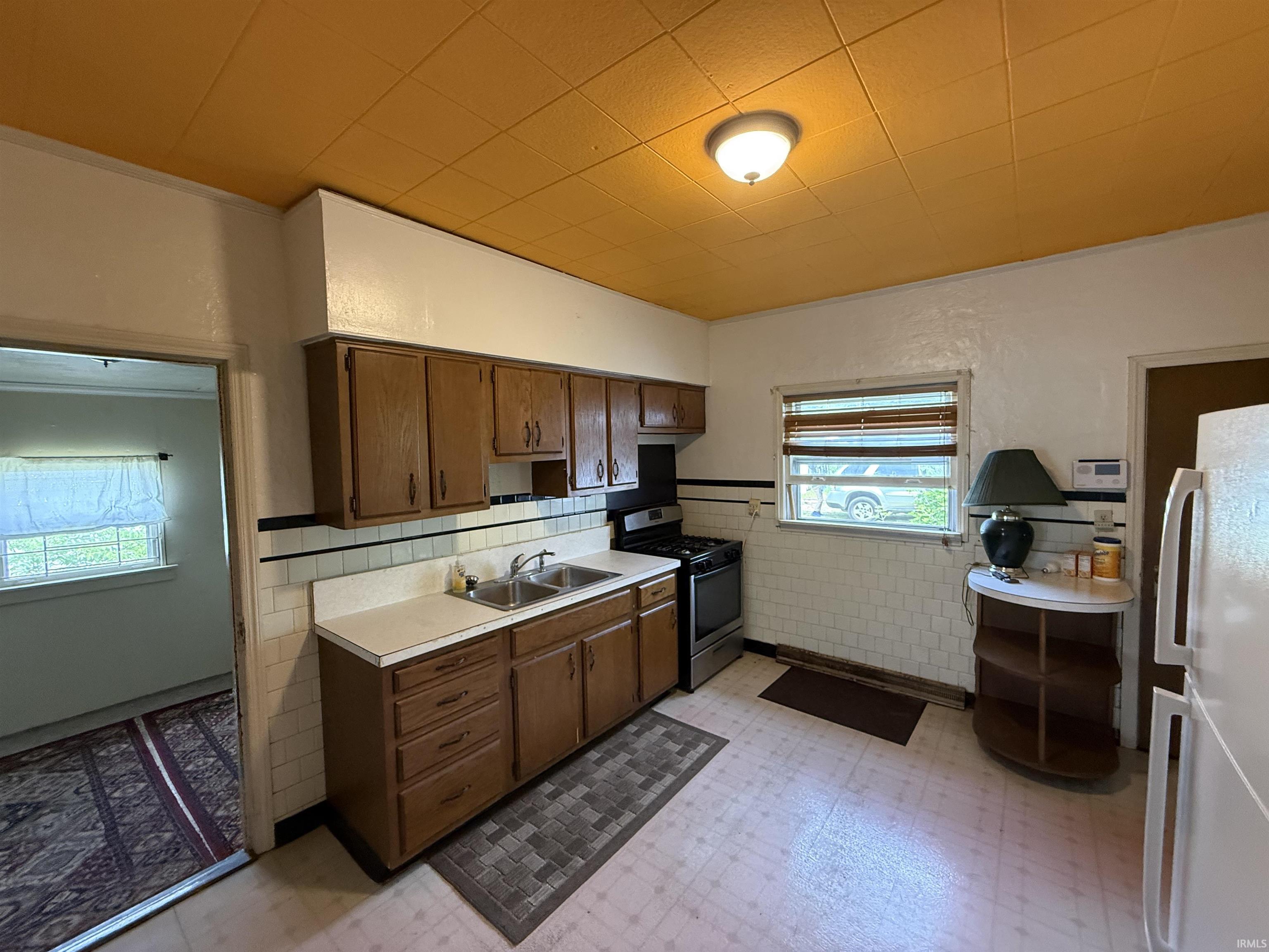 710 Laporte Avenue South Bend IN 46628