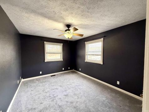 200 N Mohee Drive Hartford City IN 47348