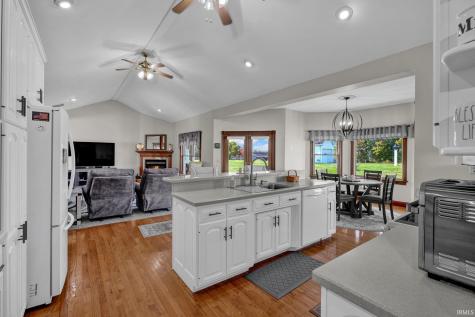 303 Glenview Drive Bedford IN 47421