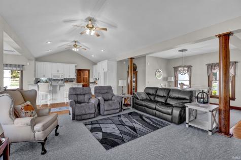 303 Glenview Drive Bedford IN 47421