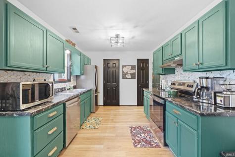 609 Briarfield Drive Fort Wayne IN 46825