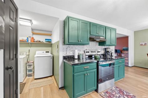 609 Briarfield Drive Fort Wayne IN 46825