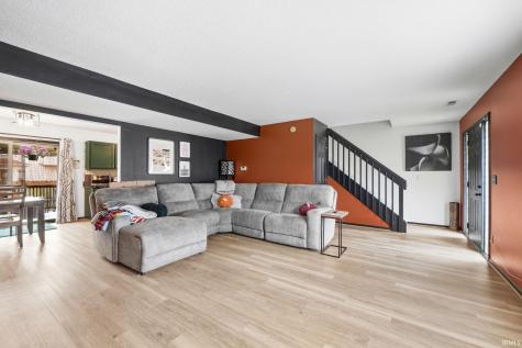 609 Briarfield Drive Fort Wayne IN 46825