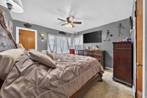 558 E Swayzee Street Marion IN 46952