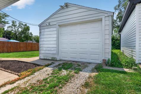 558 E Swayzee Street Marion IN 46952