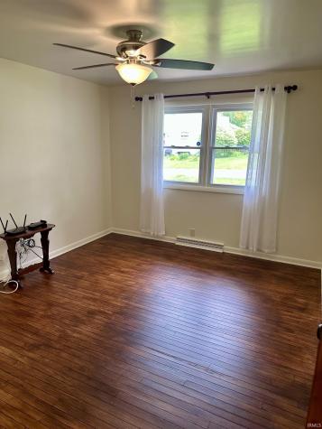 1021 N Brentwood Lane Muncie IN 47304