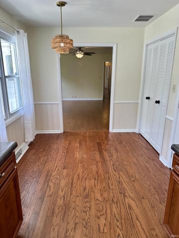 1021 N Brentwood Lane Muncie IN 47304