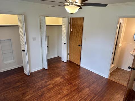 1021 N Brentwood Lane Muncie IN 47304