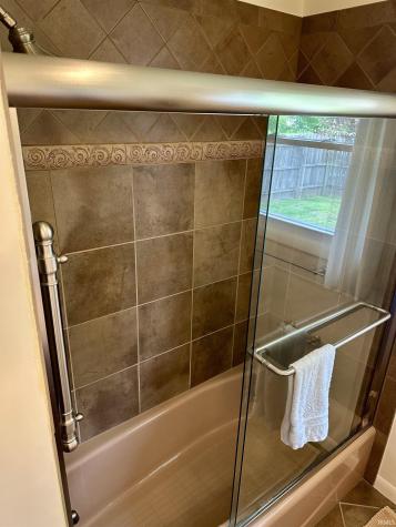 1021 N Brentwood Lane Muncie IN 47304