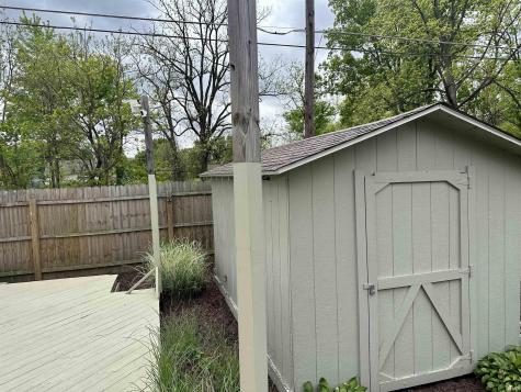 1021 N Brentwood Lane Muncie IN 47304