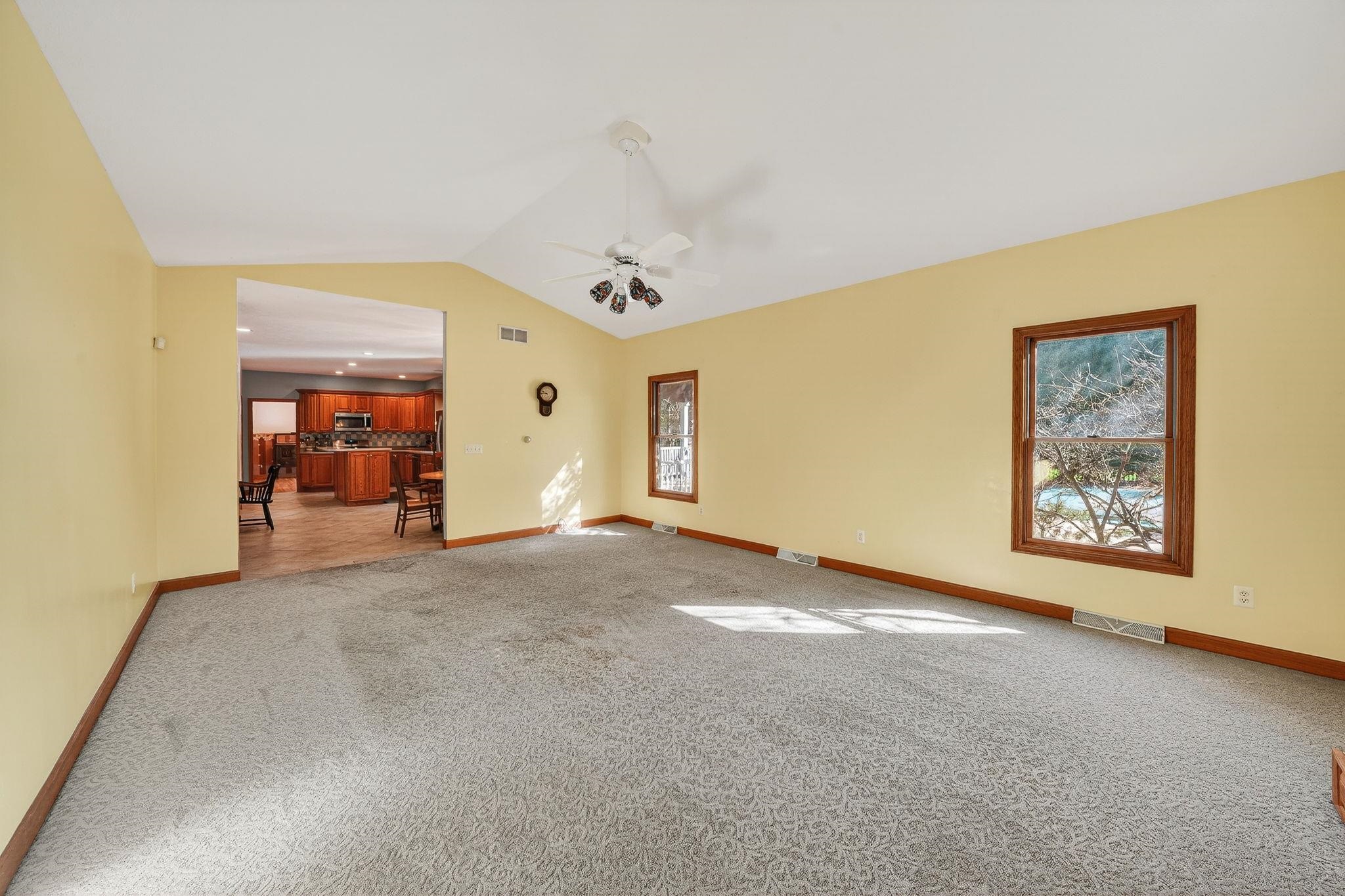 53660 Woodfield Lane Bristol IN 46507