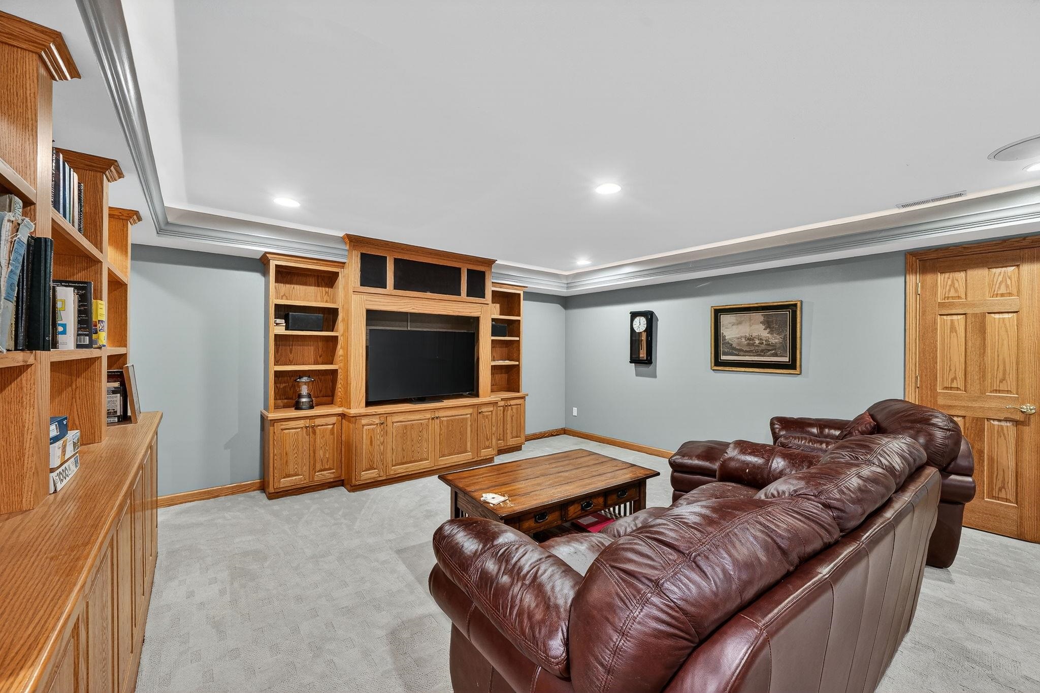 53660 Woodfield Lane Bristol IN 46507