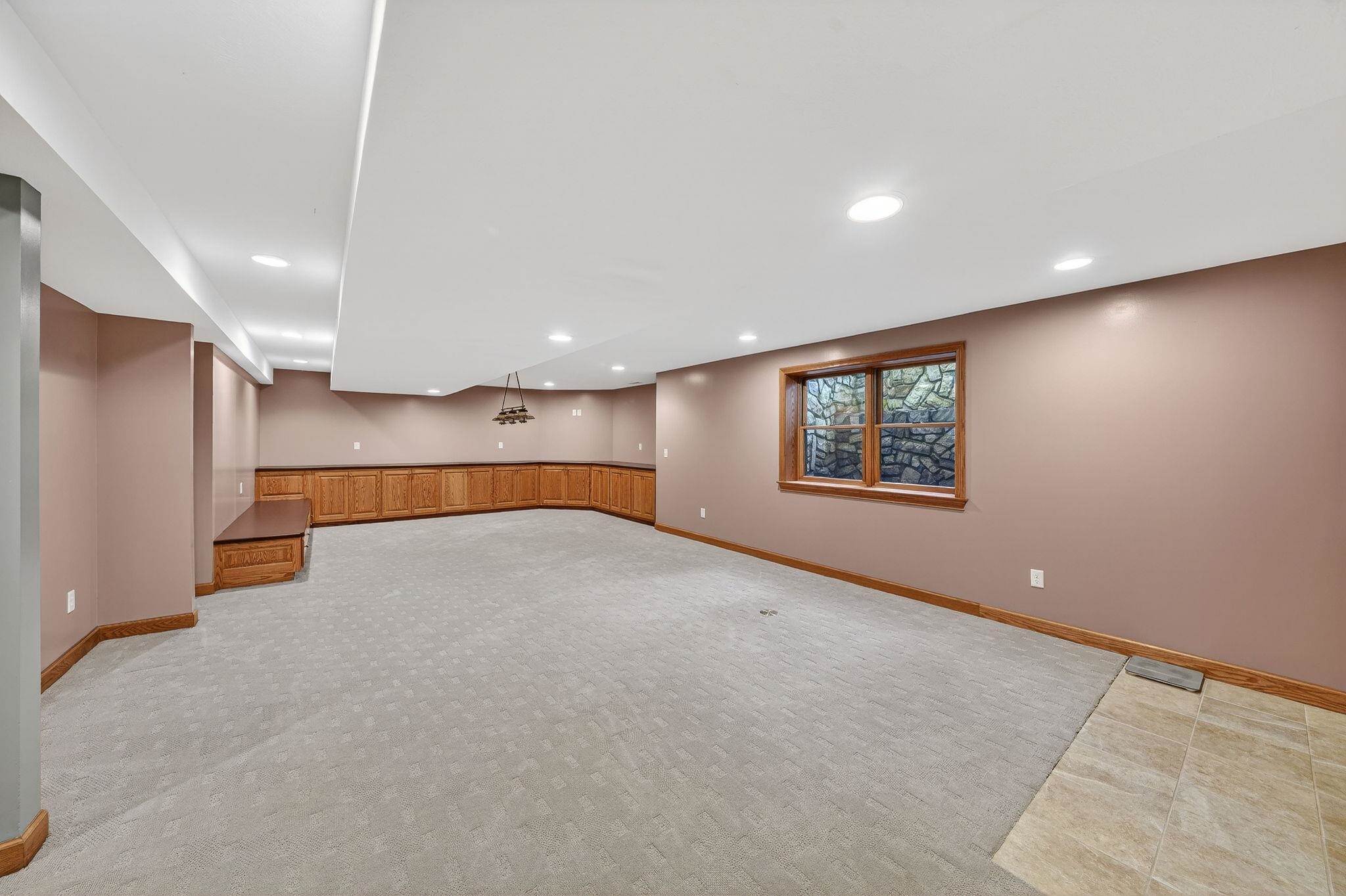 53660 Woodfield Lane Bristol IN 46507