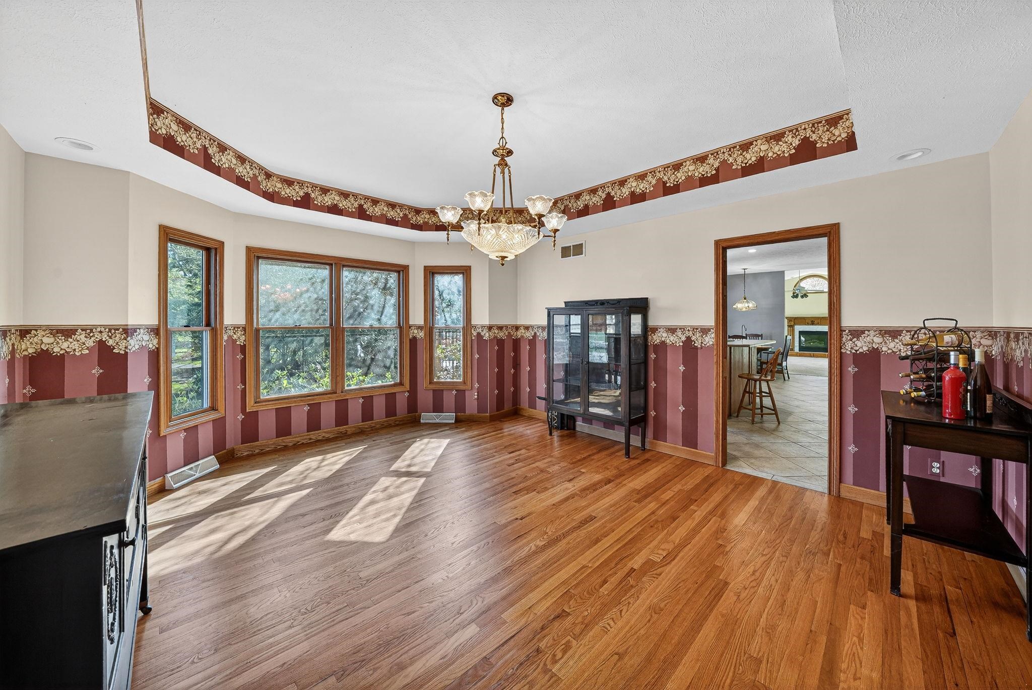 53660 Woodfield Lane Bristol IN 46507