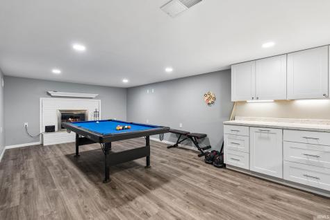 8315 Waterswolde Lane Fort Wayne IN 46825