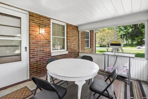 8315 Waterswolde Lane Fort Wayne IN 46825