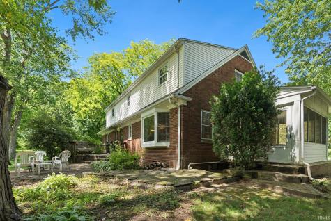 8315 Waterswolde Lane Fort Wayne IN 46825