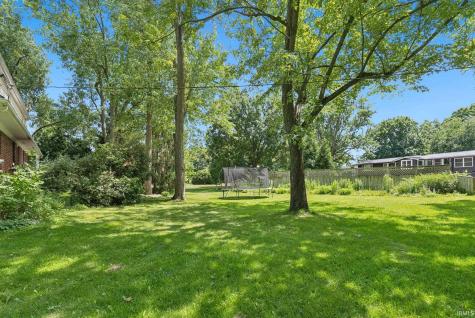 8315 Waterswolde Lane Fort Wayne IN 46825