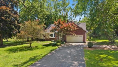 8315 Waterswolde Lane Fort Wayne IN 46825