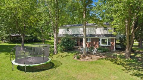 8315 Waterswolde Lane Fort Wayne IN 46825