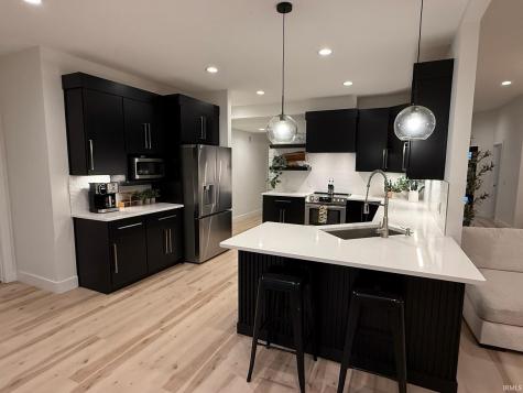 575 Sandringham Pass Fort Wayne IN 46845