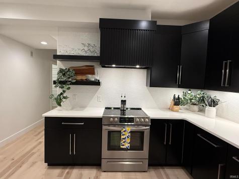 575 Sandringham Pass Fort Wayne IN 46845