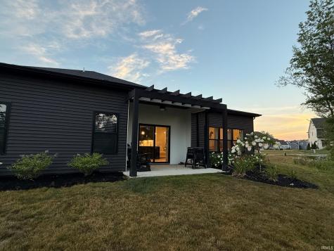 575 Sandringham Pass Fort Wayne IN 46845