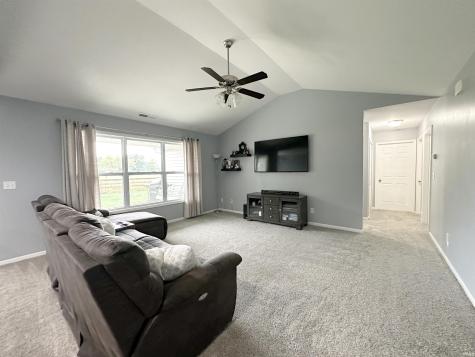 7805 W Frankie Drive Yorktown IN 47396