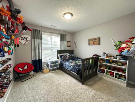 7805 W Frankie Drive Yorktown IN 47396