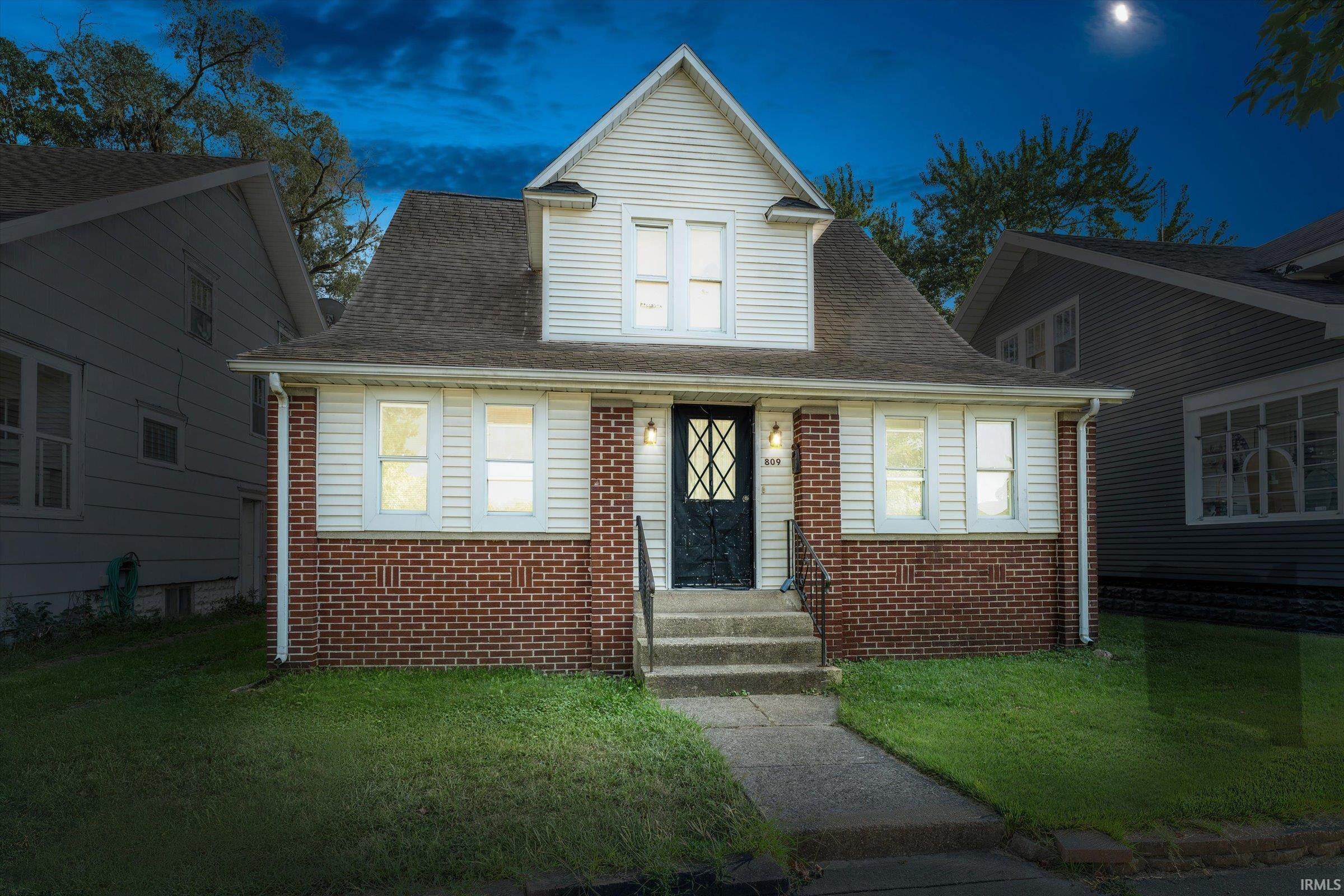 809 Mcdonald Street Elkhart IN 46516