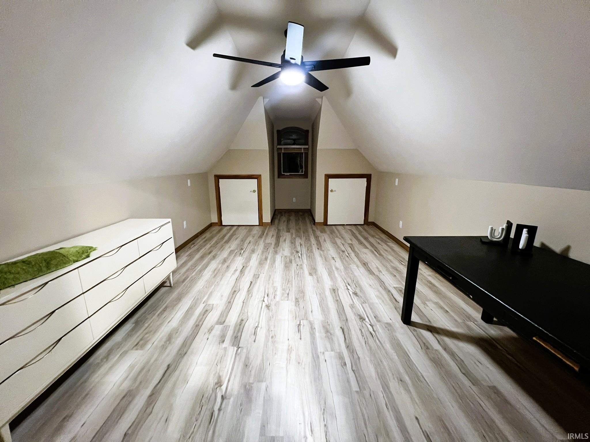 1606 Pine Top Trace Mishawaka IN 46545