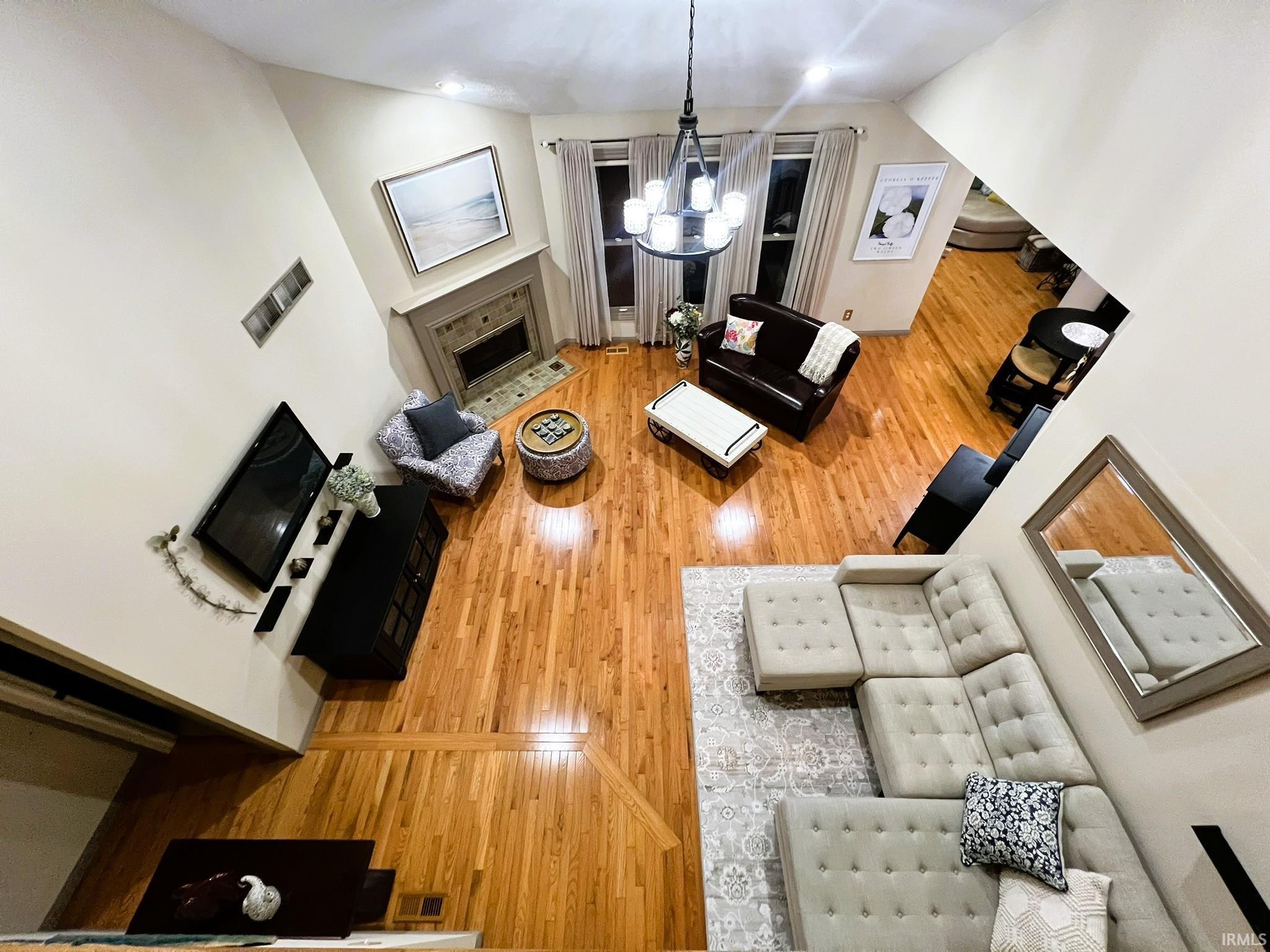 1606 Pine Top Trace Mishawaka IN 46545