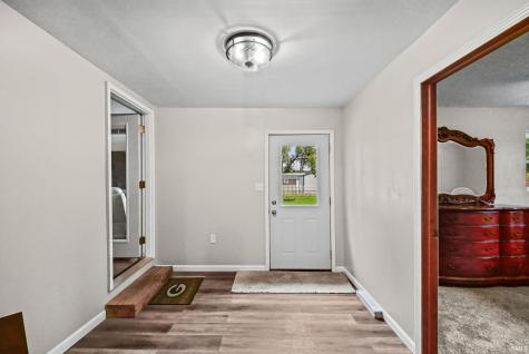 6859 N 1225 W Monticello IN 47960