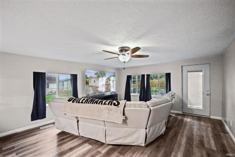 6859 N 1225 W Monticello IN 47960