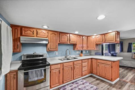 6859 N 1225 W Monticello IN 47960