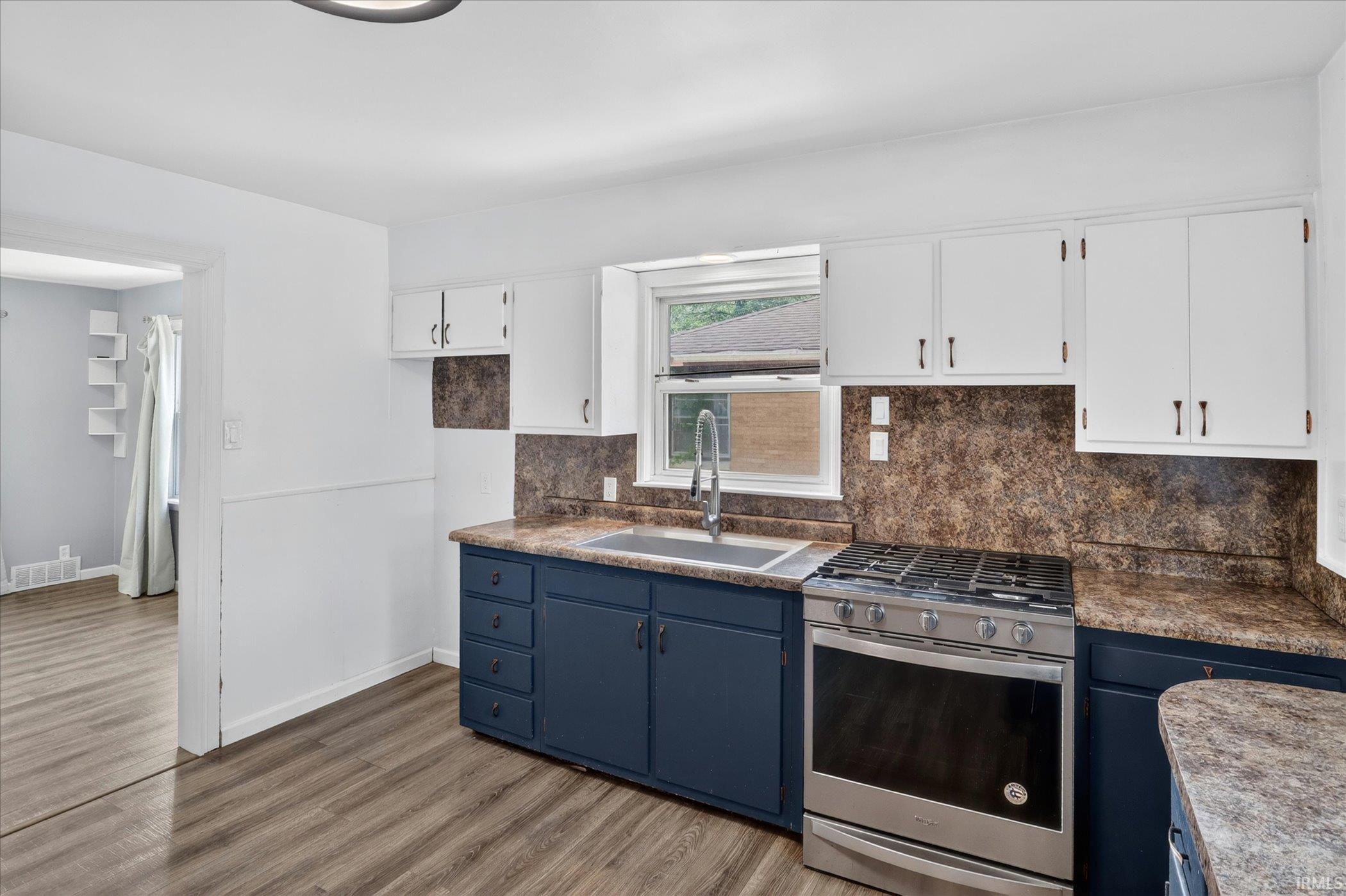 1903 Kessler Boulevard South Bend IN 46616