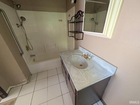 925 Pumpkinvine Hill Road Martinsville IN 46151