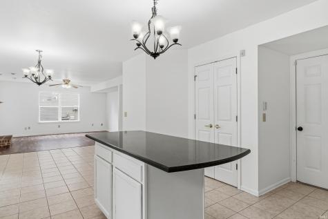 1607 Bear Claw Lane Fort Wayne IN 46845