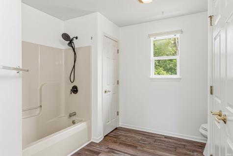 1607 Bear Claw Lane Fort Wayne IN 46845