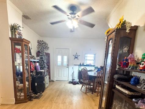 2640 E 300 N Winchester IN 47394
