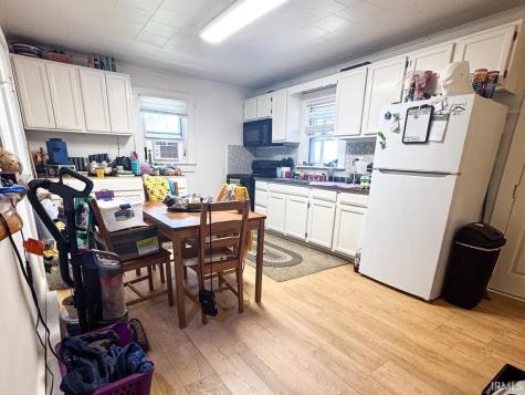 2640 E 300 N Winchester IN 47394