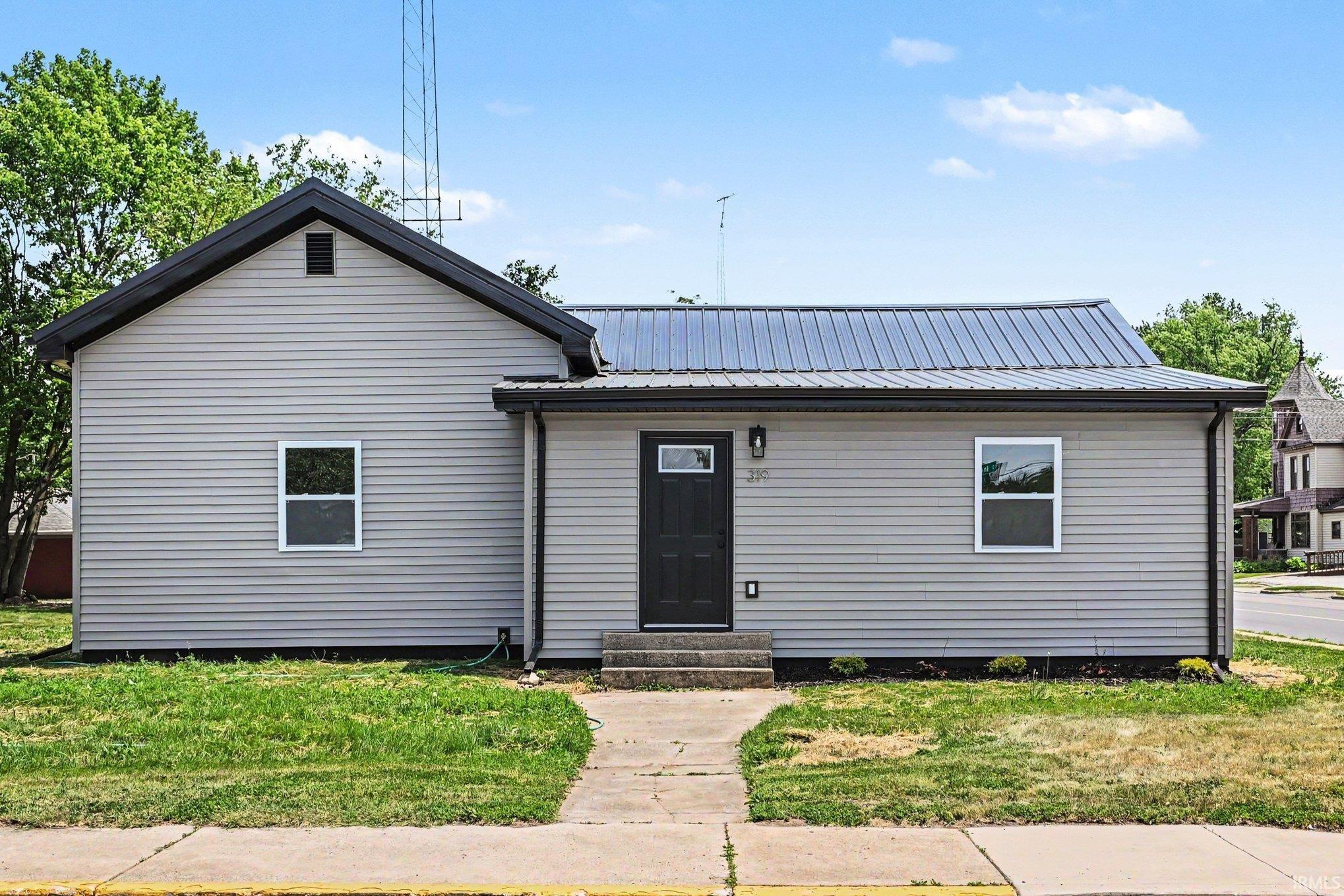 319 S Indiana Street Warsaw IN 46580
