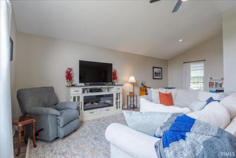 2919 Woodside Court Evansville IN 47711