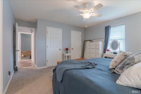 2919 Woodside Court Evansville IN 47711