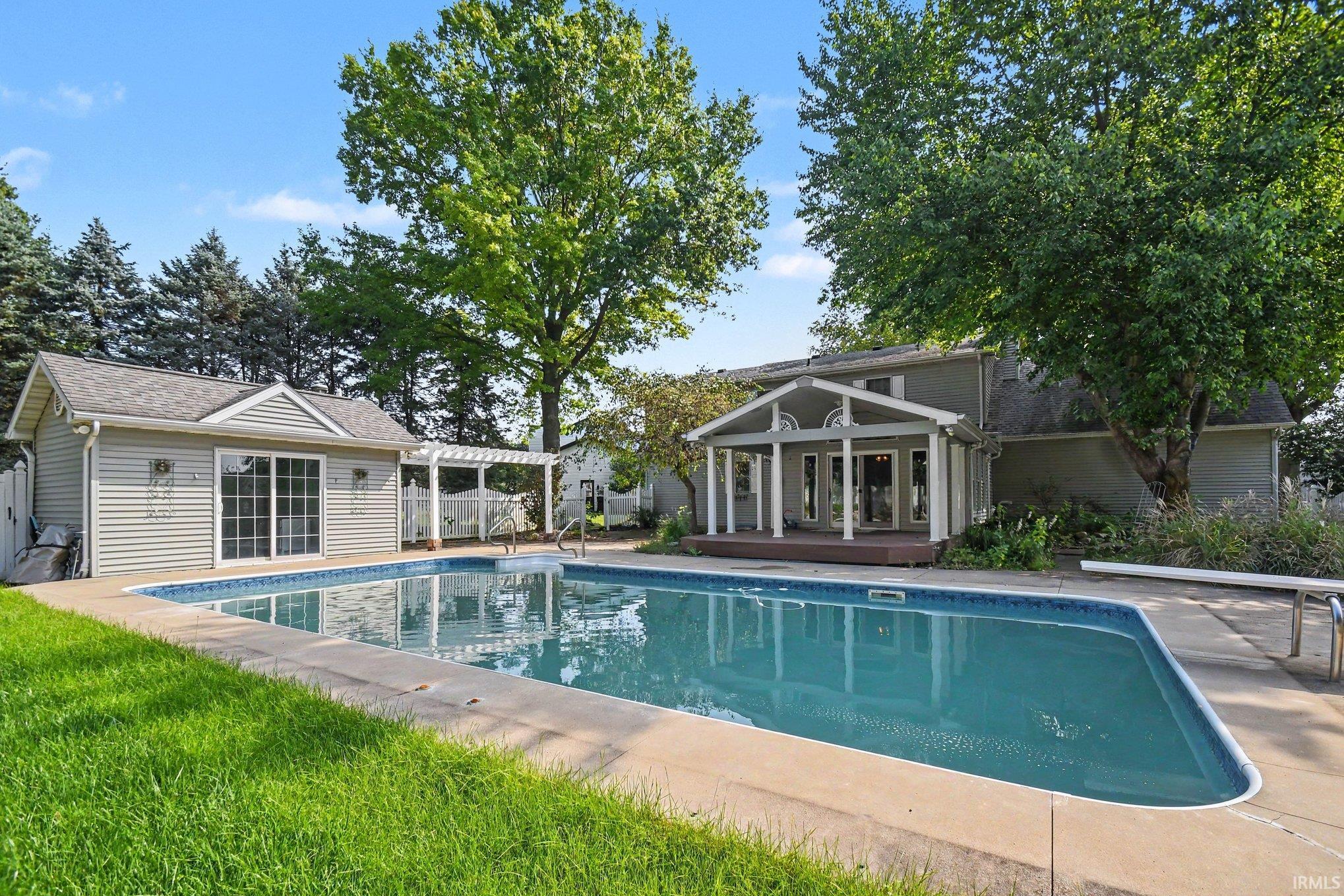 52143 Broken Arrow Drive Granger IN 46530