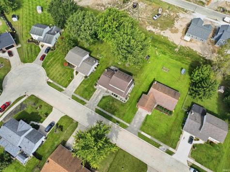 10018 Tiffany Drive Fort Wayne IN 46804