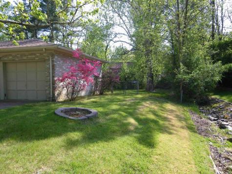 516 Holly Hill Drive Evansville IN 47710